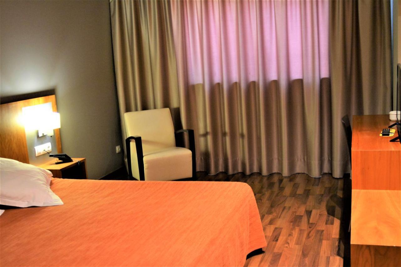 Hotel As Torrent (Valencia)
