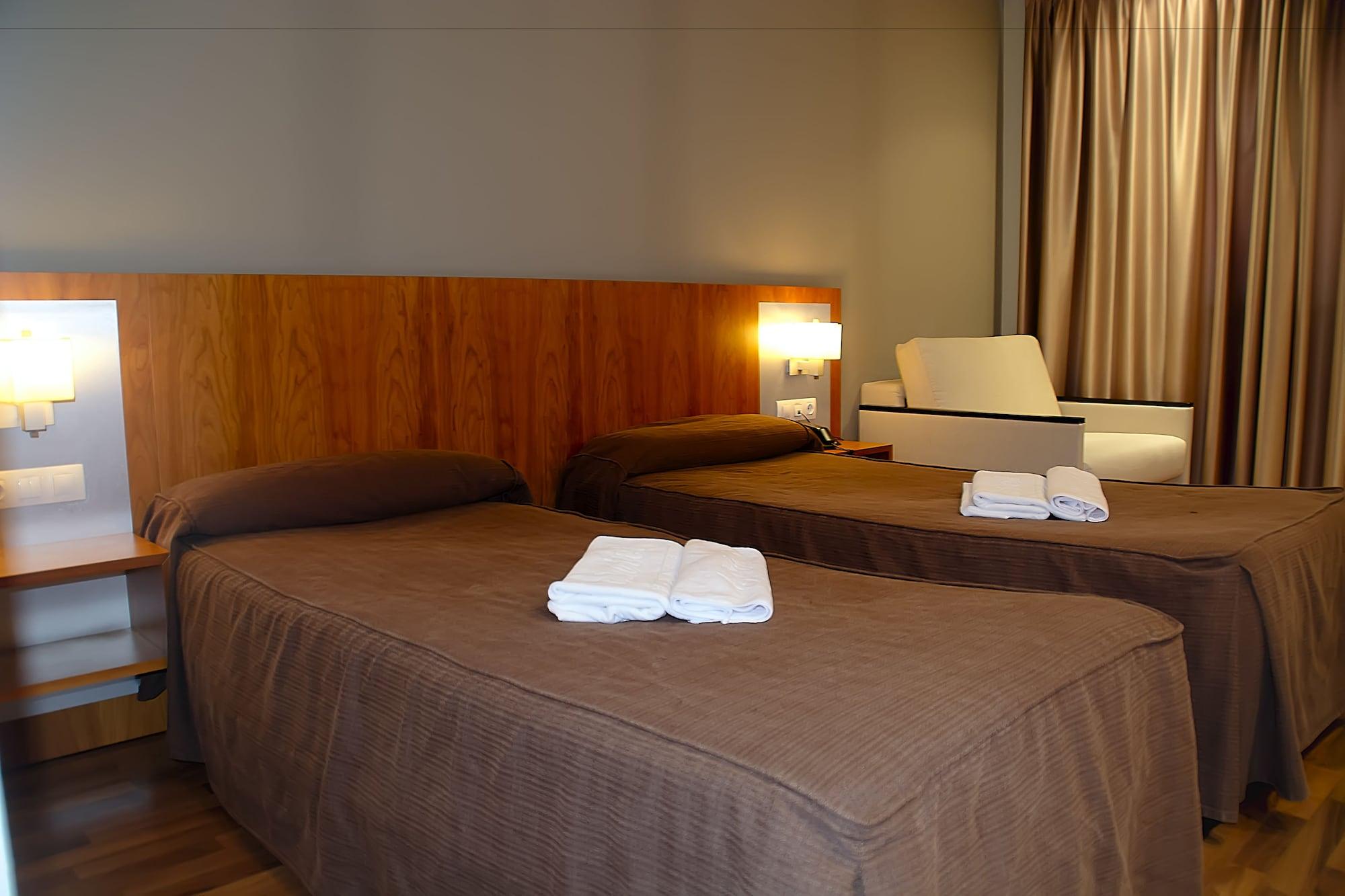 Hotel As Torrent (Valencia)